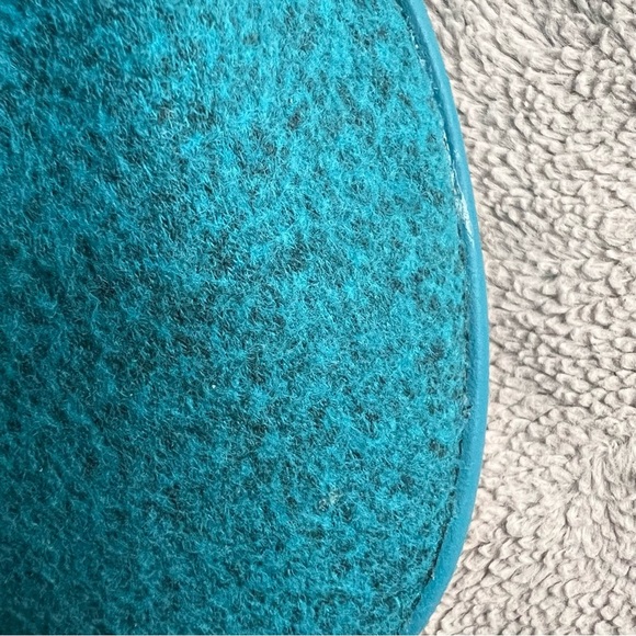 NWOT Allbirds Mizzle Wool Runner Up Sneaker Deep Emerald Rugged Khaki Sz 5 - Picture 11 of 13